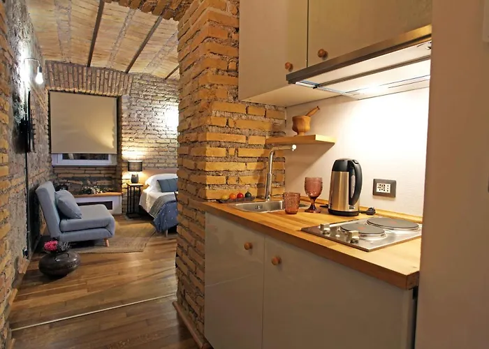 Augusto And Livia Imperial House Apartment Rom